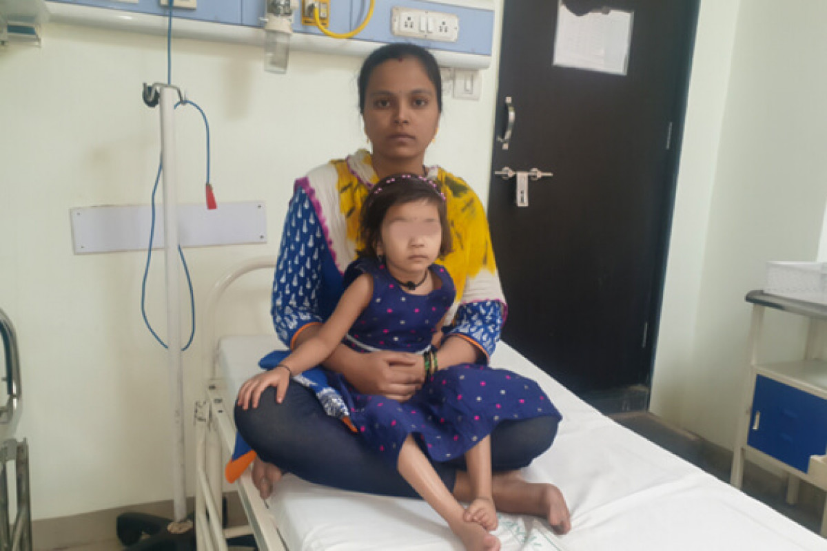 3 Year-Old lives with a hole in her heart, Please save Divyanka