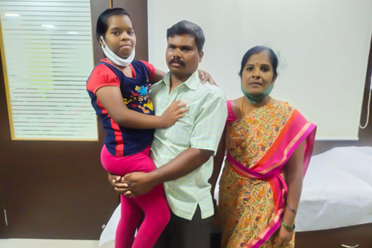 Support Kavya to undergo an Emergency Deformity Correction Surgery